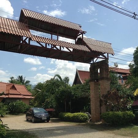 Bansuan Resort Мае Сай Экстерьер фото